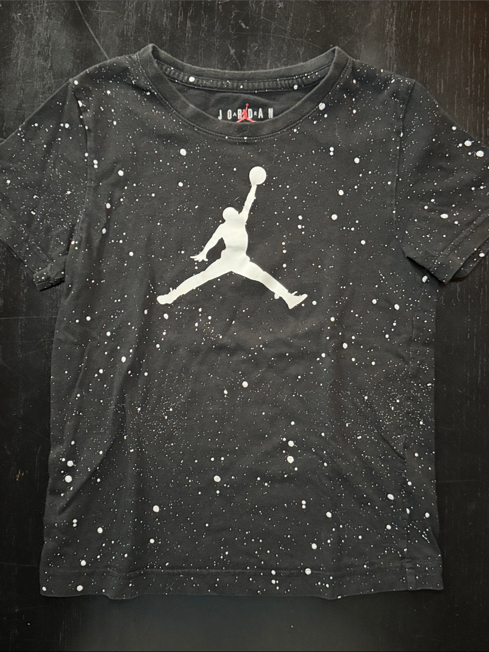 Jordan Black Tee with White Jumpman Splash Graphic